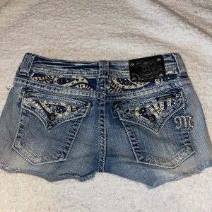 Size 28 miss me shorts